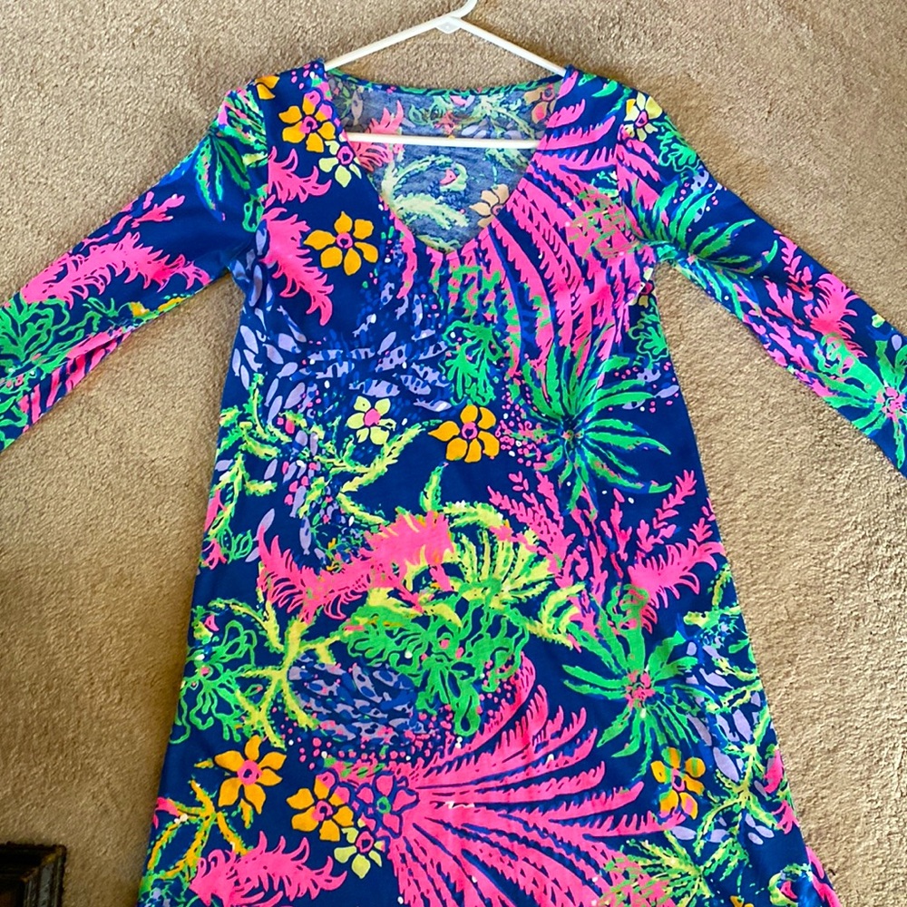Lilly Pulitzer 3/4 sleeve dress. Super soft material, size XS.
